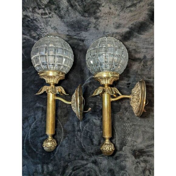 Vintage brass torch light sconces. 18x8 - Picture 16 of 16